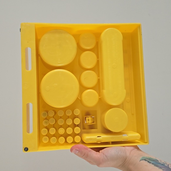 1970s yellow desk organizer - Picture 6 of 9
